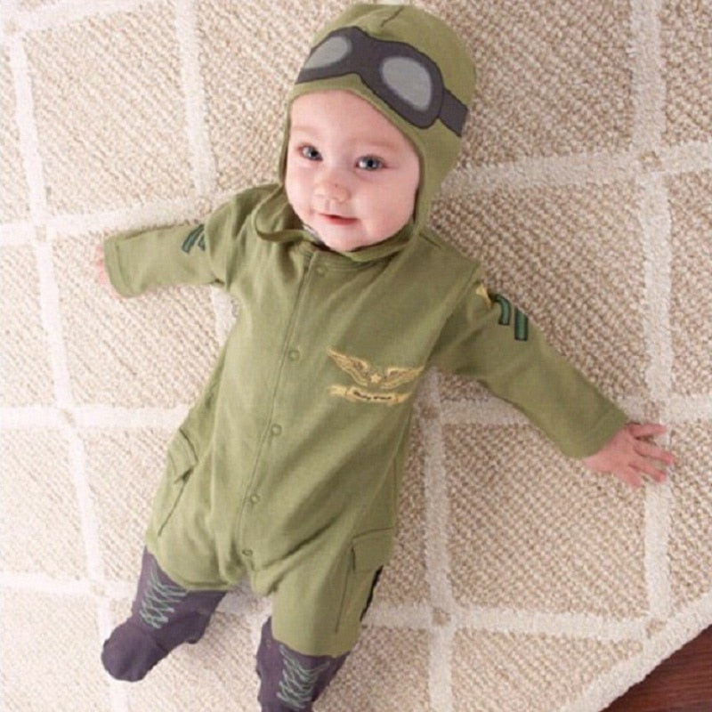 Pilot costume for baby